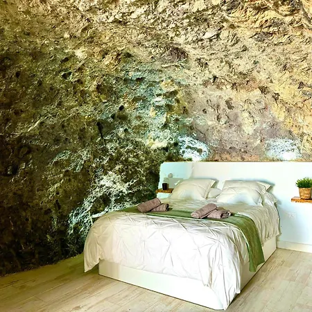 Luxury Natural Risco